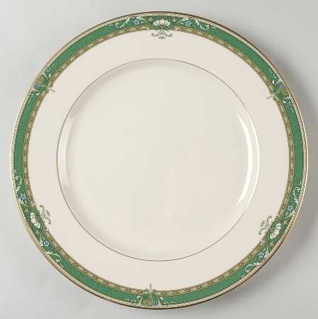 Emerald Court 12" Chop Plate (Round Platter)