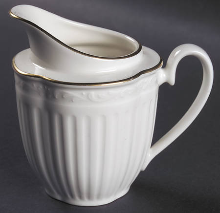 Empire Gold Creamer