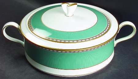 Emerald Jewel 2.5 Qt Round Covered Casserole