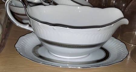 Empire Gravy Boat & Underplate
