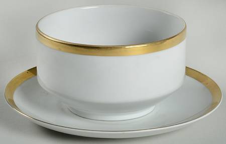 Empress Gravy Boat with Attached Underplate