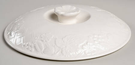English Countryside White Lid for 1.25 Qt Round Casserole