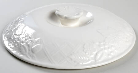 English Countryside White Lid for 2 Qt Round Covered Casserole