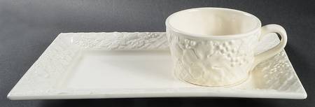 English Countryside White Snack Plate & Cup Set