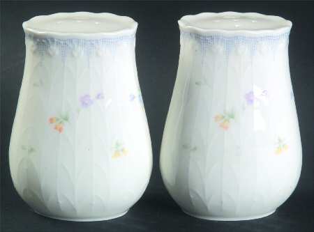 Endless Love Salt & Pepper Set