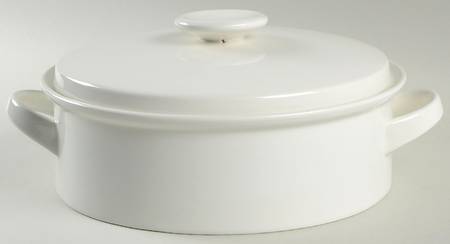 Epiqure White 2 Qt Round Covered Casserole
