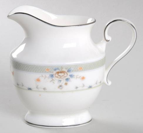Essex House Creamer