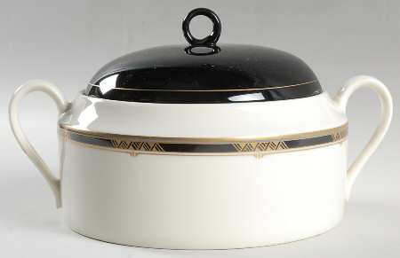 Essex House Round Covered Vegetable