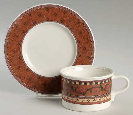 Estrella Flat Cup & Saucer Set