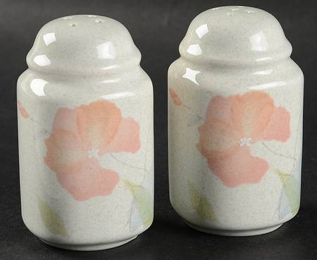 Fancy Free Salt & Pepper Set
