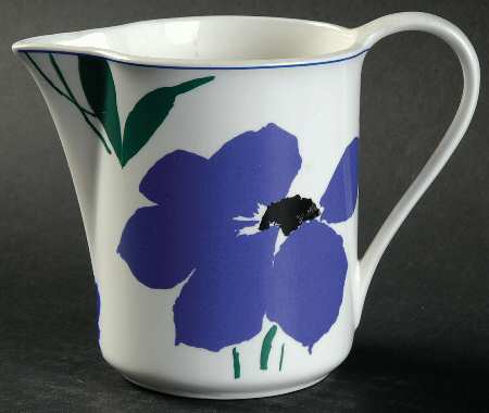 Fantasy Fleur Creamer