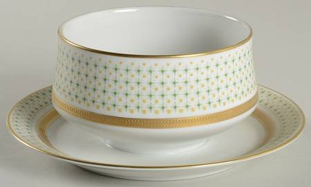 Fairfield Gravy Boat with Attached Underplate