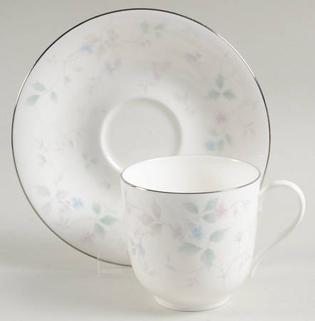 Feelings Flat Cup & Saucer Set