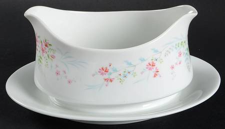 Fern Rose Gravy Boat with Attached Underplate