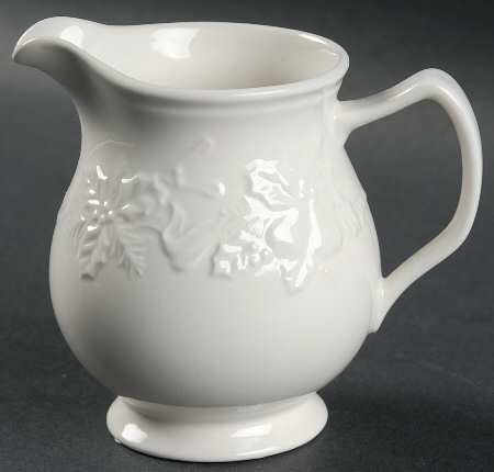 Festive White Creamer
