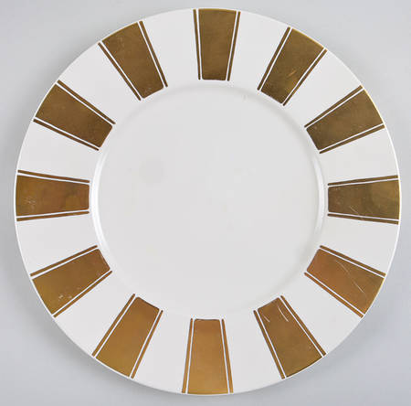 Fifth Avenue Service Plate (Charger)