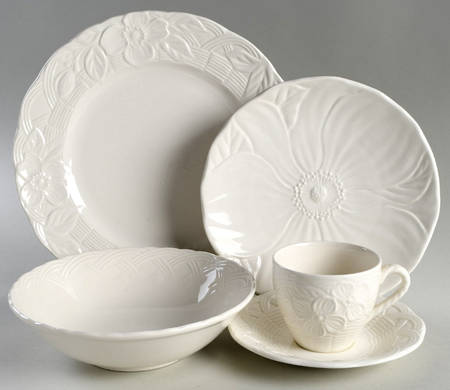 Flower Basket White 5 Piece Place Setting