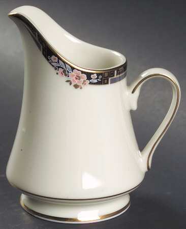 Florisse Black Creamer
