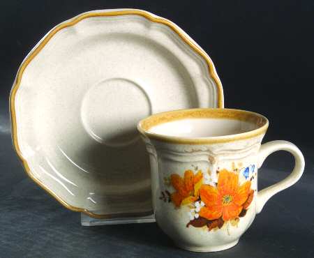 Flower Fest Flat Cup & Saucer Set