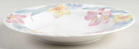 Floral Finesse Large Rim Soup Bowl