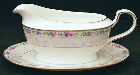 Floral Lace Gravy Boat & Underplate