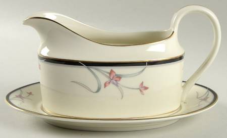 Floradora Gravy Boat & Underplate