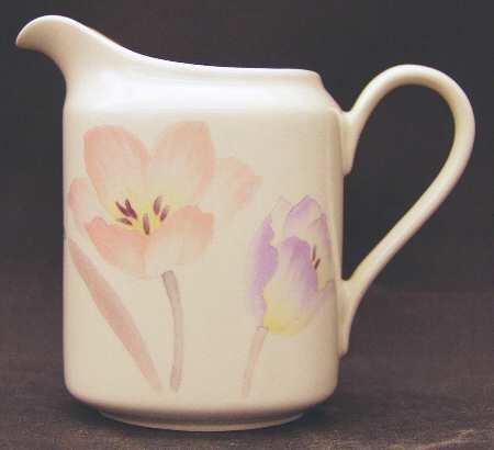 Footloose Creamer