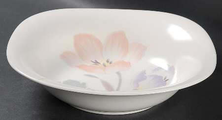 Footloose 9" Round Vegetable Bowl