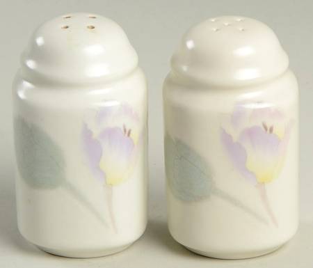 Footloose Salt & Pepper Set