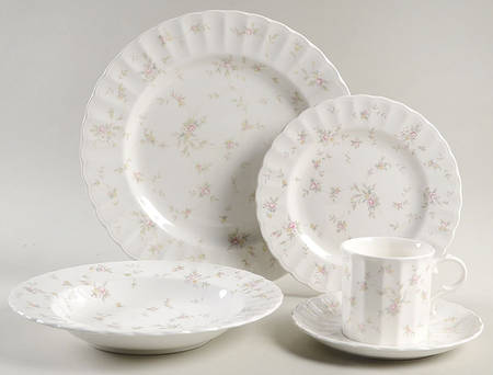 French Chintz 40 Piece Estate Set
