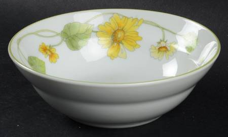 Fresh As A Daisy Fruit/Dessert (Sauce) Bowl