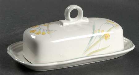 Freesia 1/4 Lb Covered Butter
