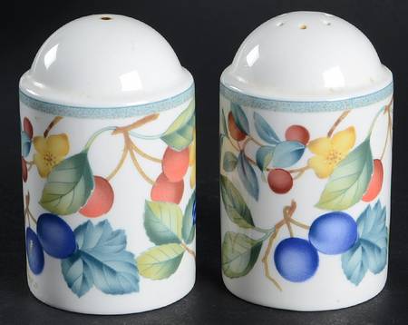 Fruit Grove Salt & Pepper Set