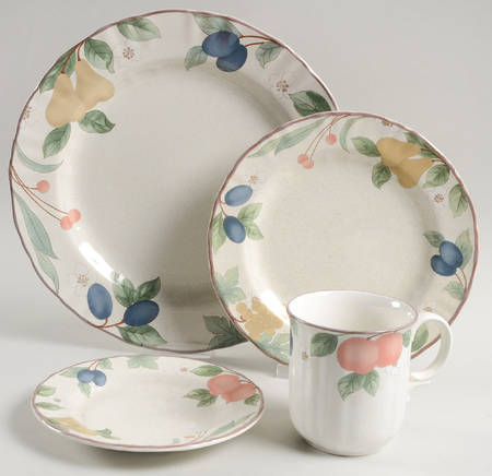 Fruit Panorama 4 Piece Place Setting