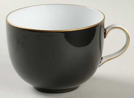 Front Row Flat Cup