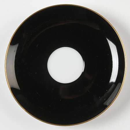 Front Row Saucer