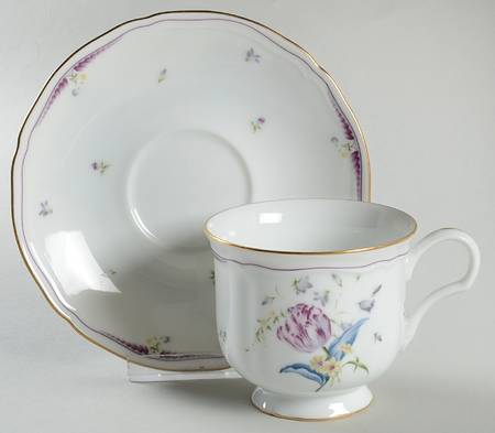 French Tulip Footed Cup & Saucer Set