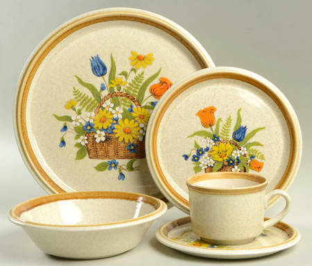 Garden Bouquet 5 Piece Place Setting