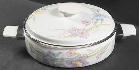 Gabriele 2.5 Quart Metal Covered Casserole by Mikasa
