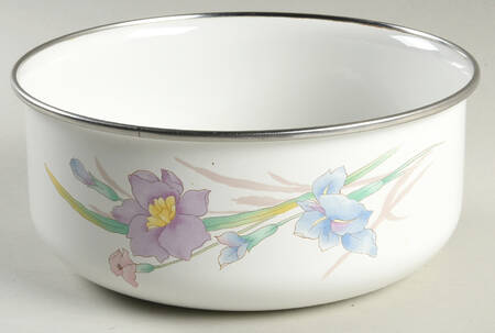 Gabriele 7 1/2" Metal Bowl by Mikasa