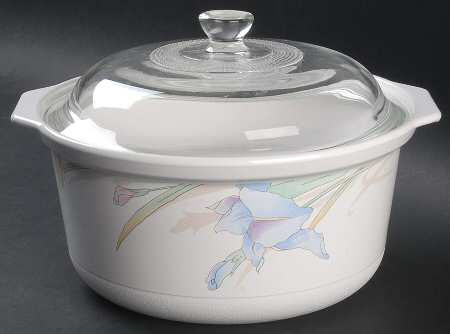 Gabriele 3 Quart Round Covered Casserole by Mikasa