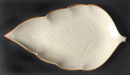 Garden Club Large Leaf Dish