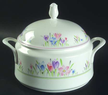 Garden Delight Round Covered Vegetable by Mikasa