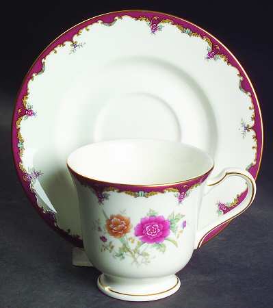 Gainsborough Footed Cup & Saucer Set