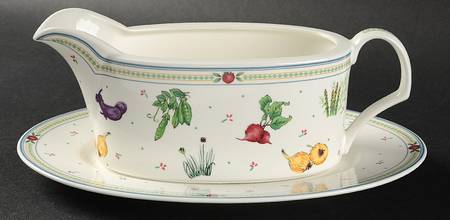 Garden Lane Gravy Boat & Underplate