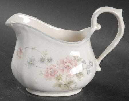 Gardena Creamer by Mikasa