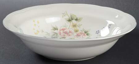 Gardena 10" Round Vegetable Bowl