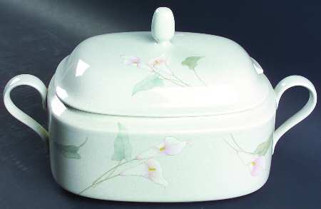 Gardenside Tureen &  Lid