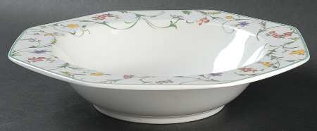 Gardinella 10" Round Vegetable Bowl
