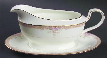 Garlands Gravy Boat & Underplate